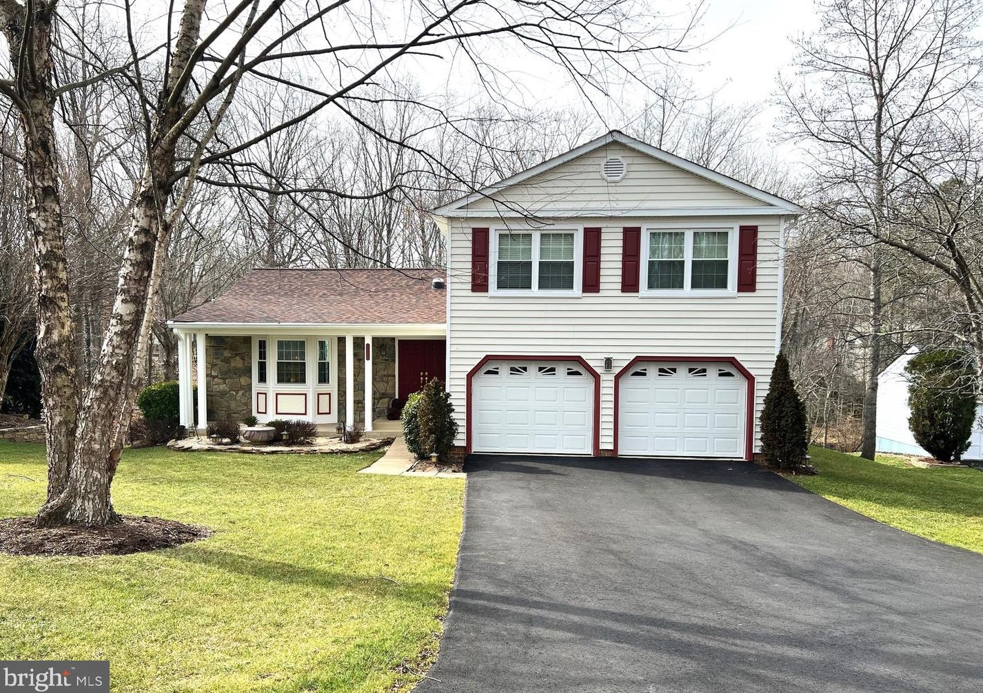 9111 Octavia Ct, Springfield, VA 22153