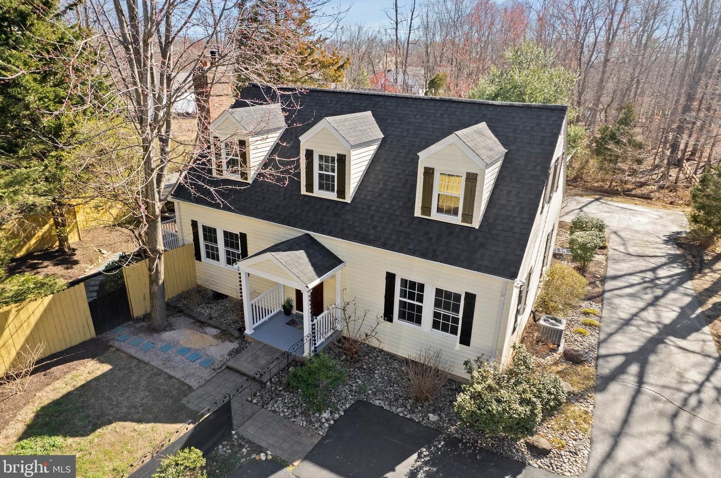 4427 Shirley Gate Rd, Fairfax, VA 22030-5520