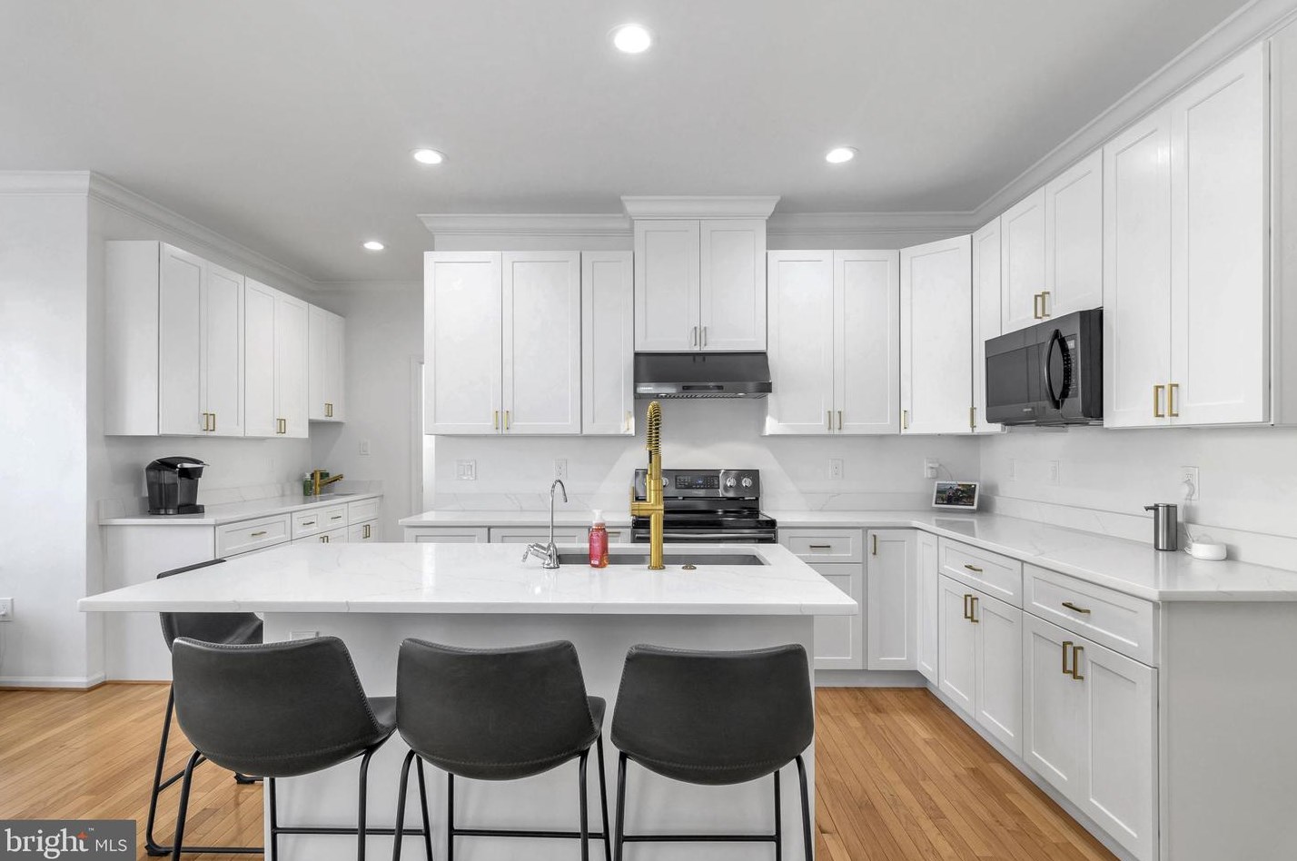 8908 Peoria Ct, Springfield, VA 22153