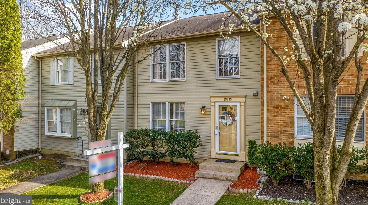 13973 Middle Creek Pl, Centreville, VA 20121-3554