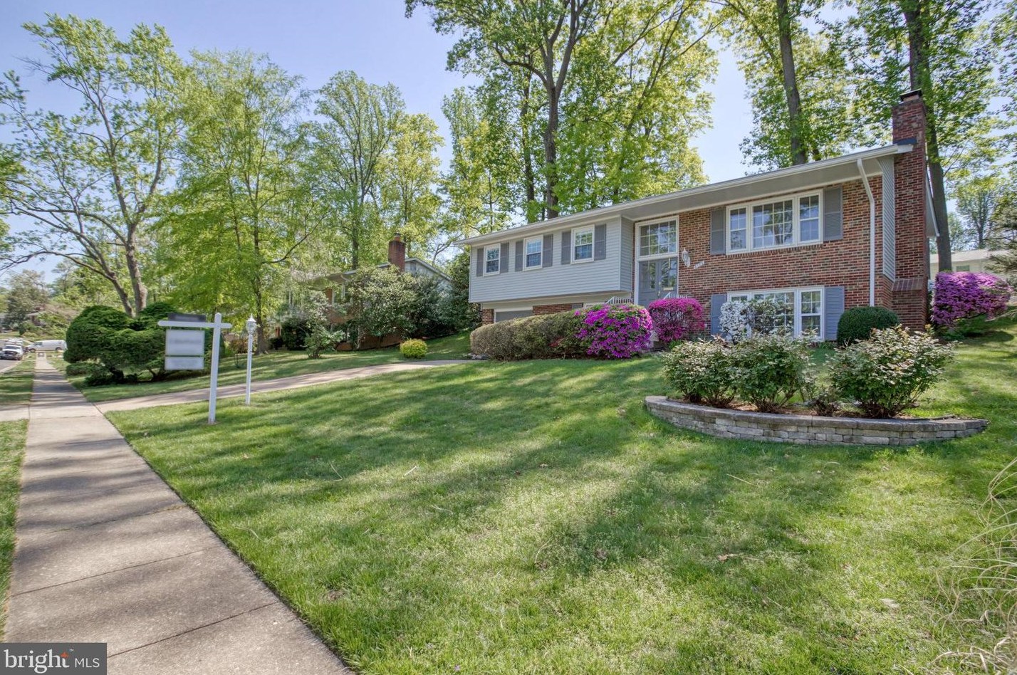 8135 Marcy Ave, Springfield, VA 22152-3046
