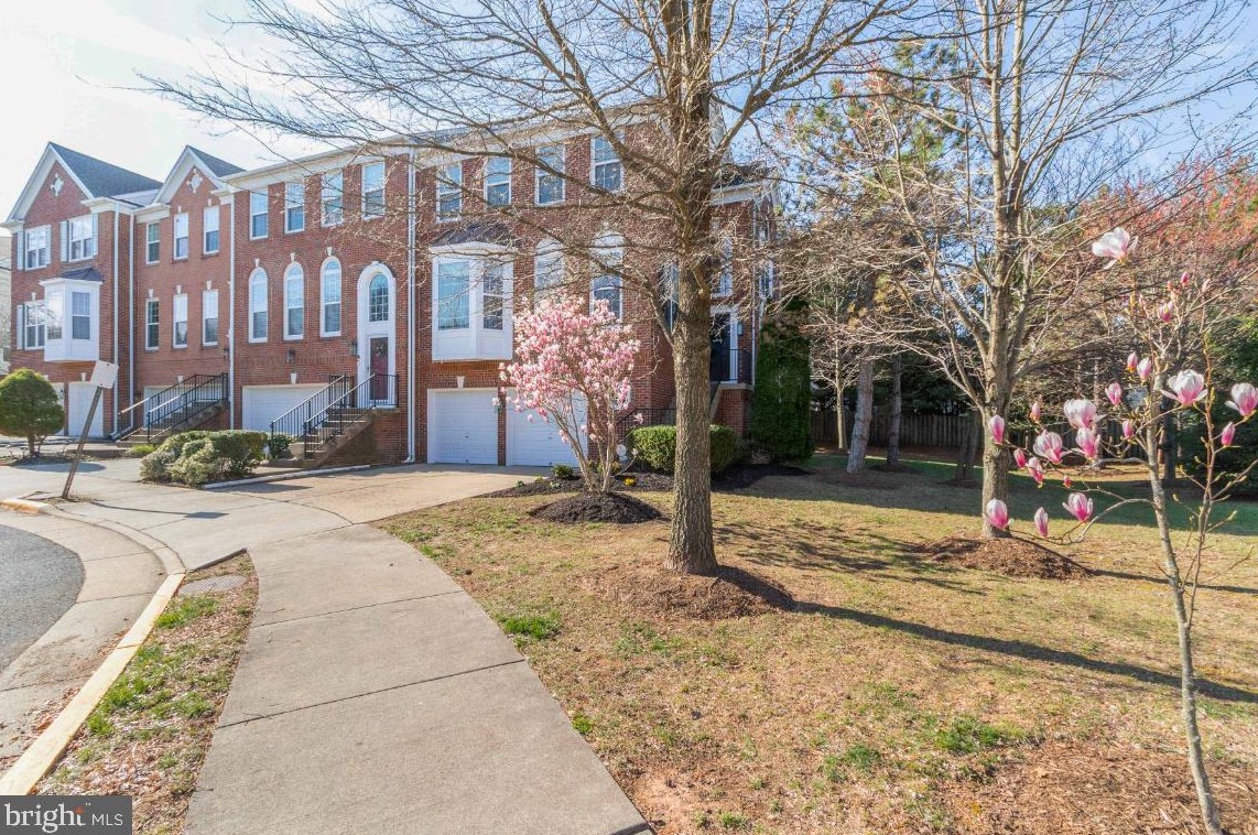 14017 Tanners House Way, Centreville, VA 20121