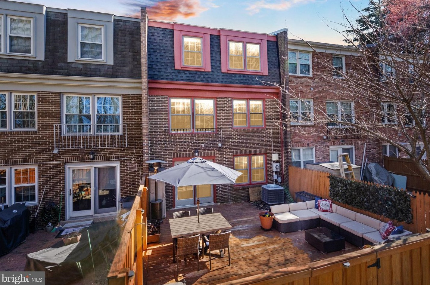 3146 Cedar Grove Dr, Fairfax, VA 22031-1708