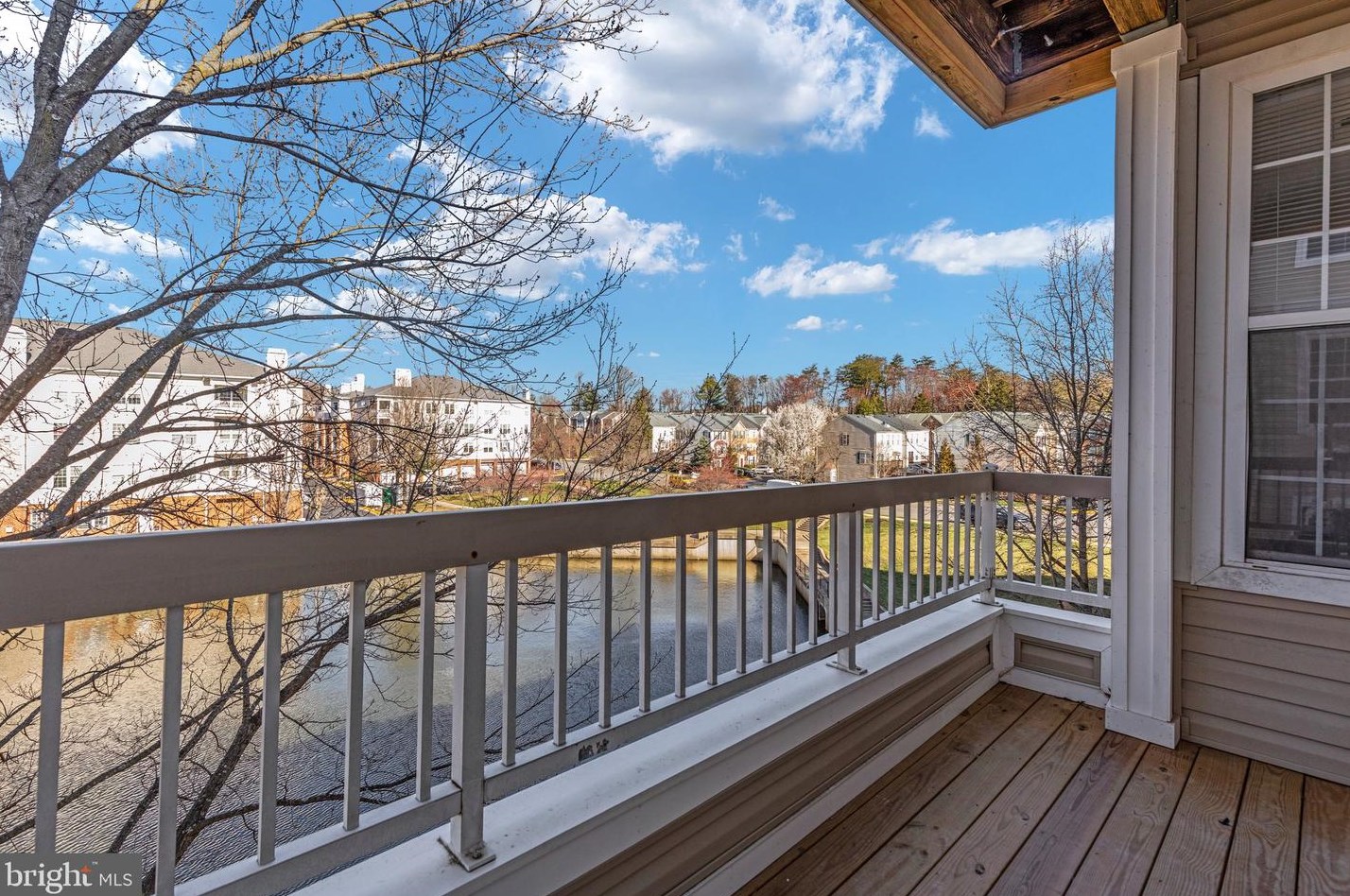 4200 Mozart Brigade Ln #q, Fairfax, VA 22033