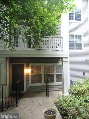 11400 Windleaf Ct Unit U, Herndon, VA