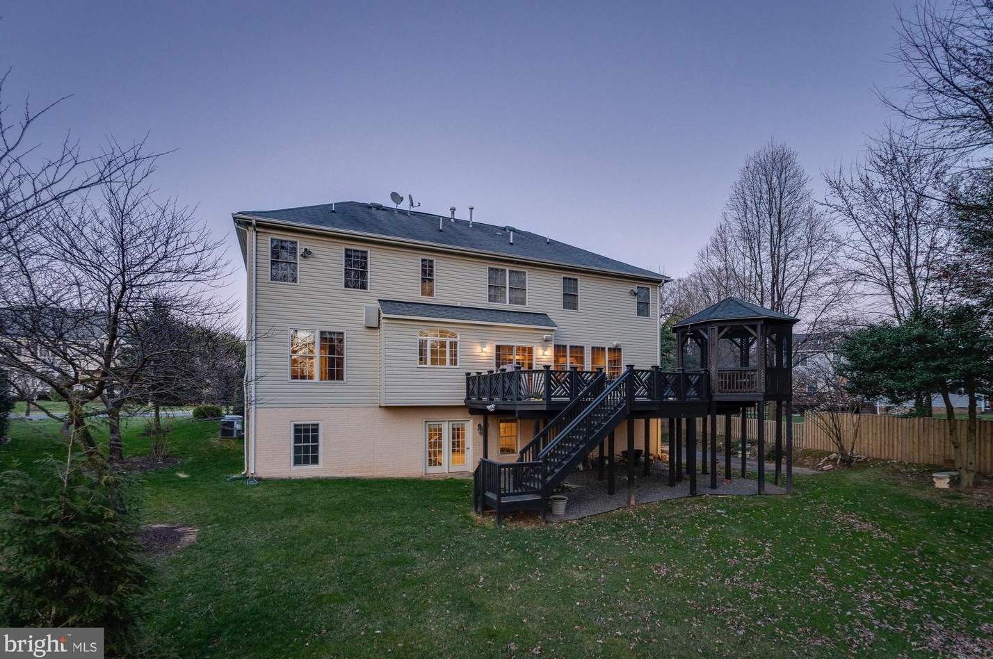 1610 Ashgrove Meadows Way, Vienna, VA 22182-2174