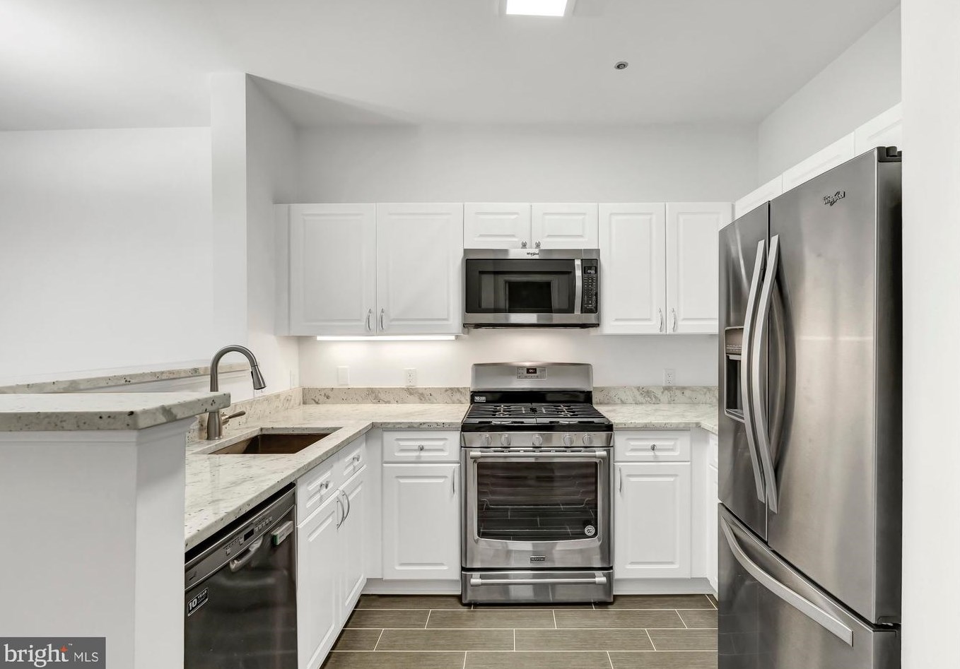 1625 International Dr #207, Mc Lean, VA 22102
