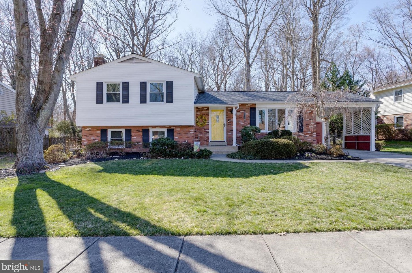 7117 Hadlow Ct, Springfield, VA 22152
