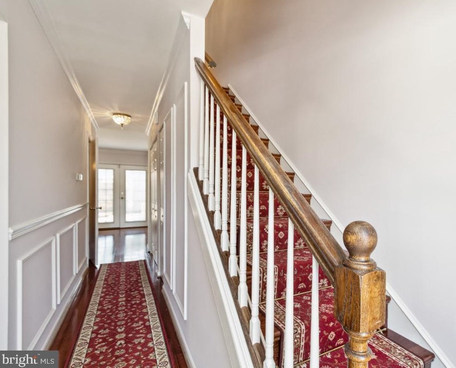 6041 Billingsgate Ln, Centreville, VA 20120-1878