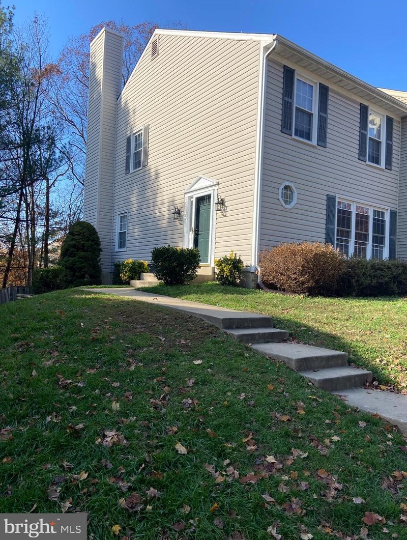 7313 Stream Way, Springfield, VA 22152