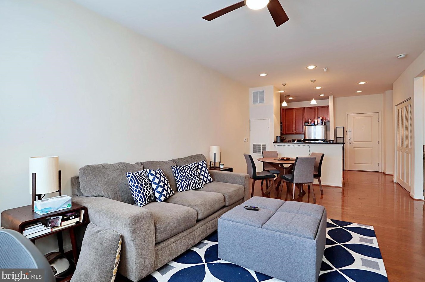 2655 Prosperity Ave #204, Fairfax, VA 22031
