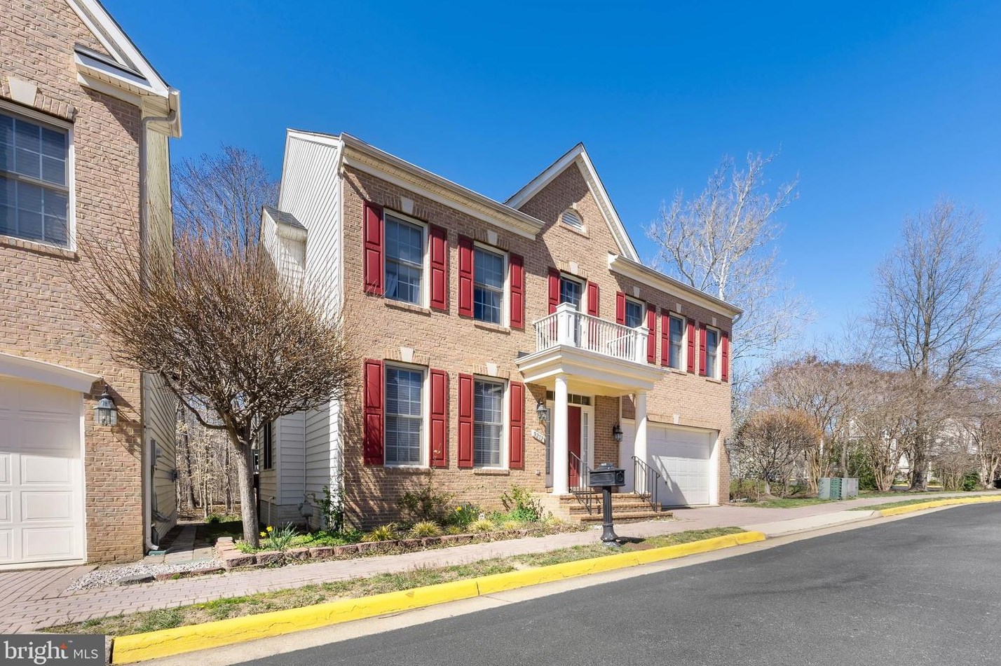 9212 Lee Masey Dr, Lorton, VA 22079
