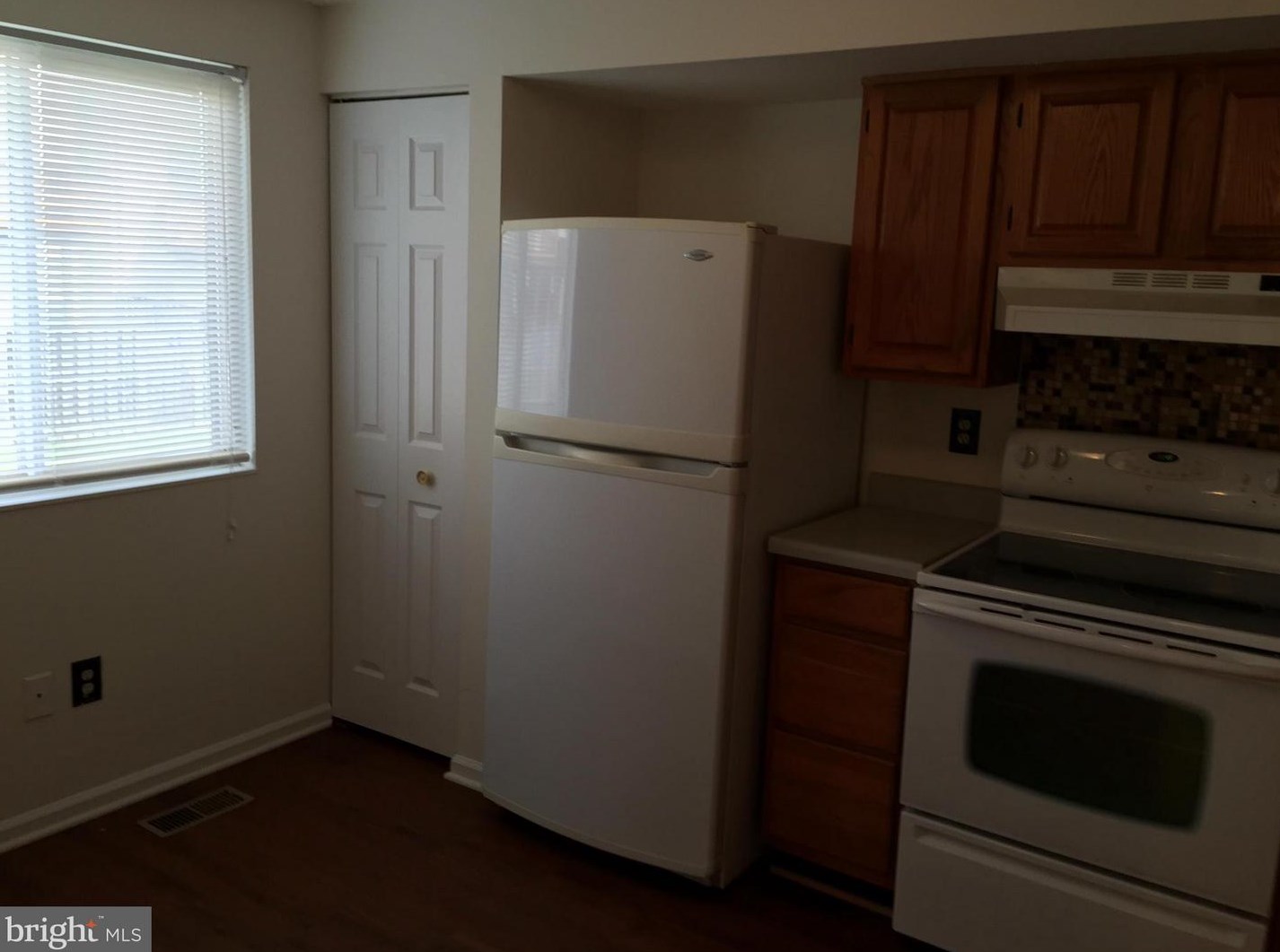 6317 Betsy Ross Ct, Centreville, VA 20121