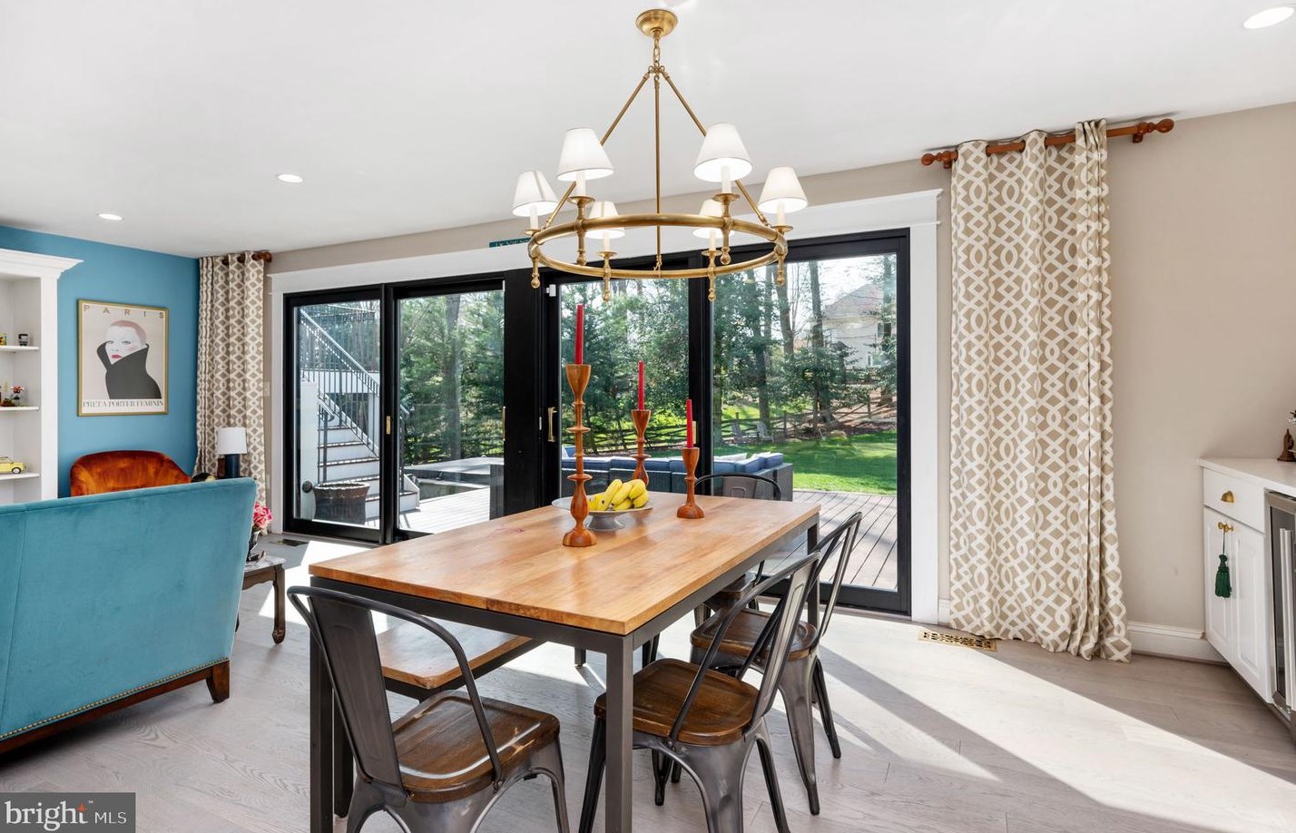 10025 Garrett St, Vienna VA  22181-3145 exterior