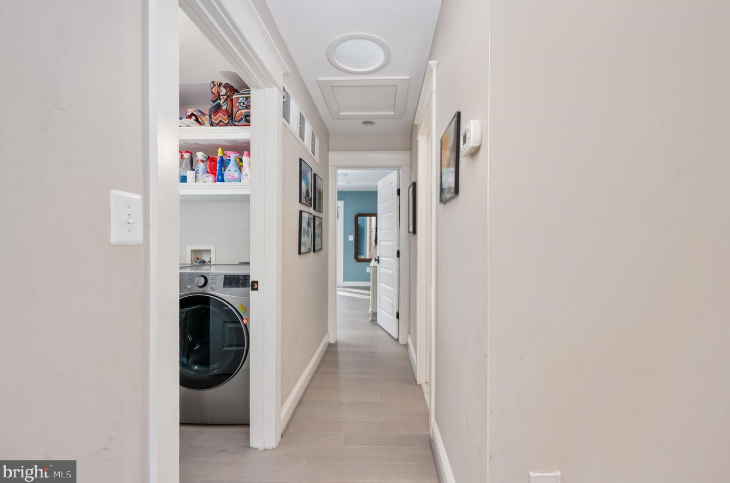 10025 Garrett St, Vienna VA  22181-3145 exterior