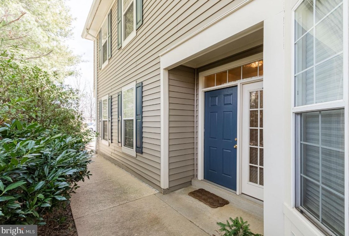 11406 Windleaf Ct #15, Herndon, VA 20194