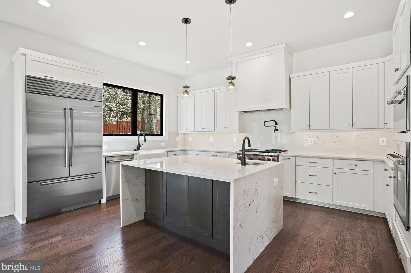 413 Cynthia Ln, Vienna VA  22180-3514 exterior