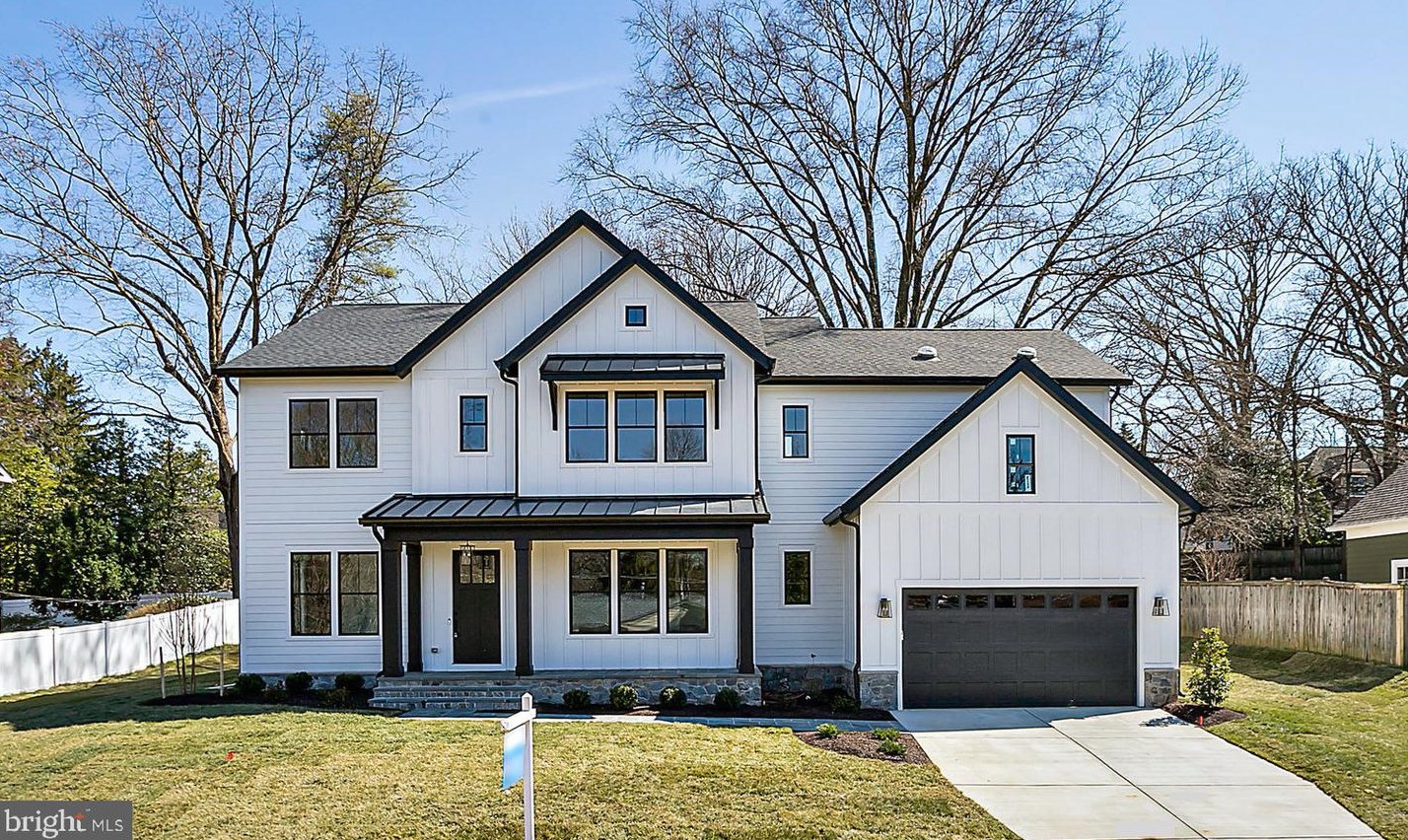 413 Cynthia Ln, Vienna VA  22180-3514 exterior