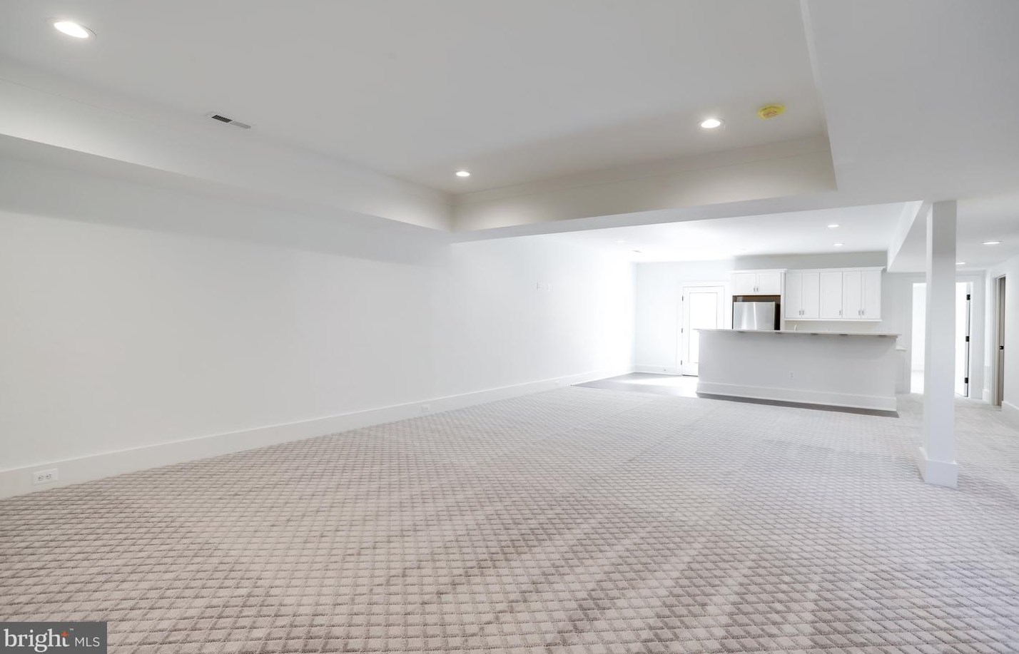 413 Cynthia Ln, Vienna VA  22180-3514 exterior