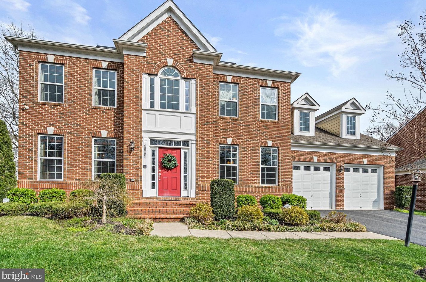 4561 Rona Pl, Fairfax, VA 22030-6278