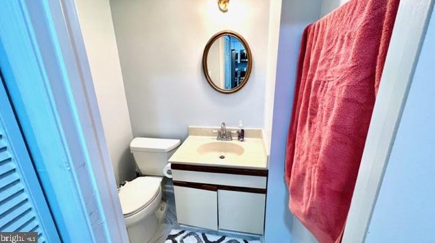 14337 Johnny Moore Ct, Centreville VA  20120-3212 exterior