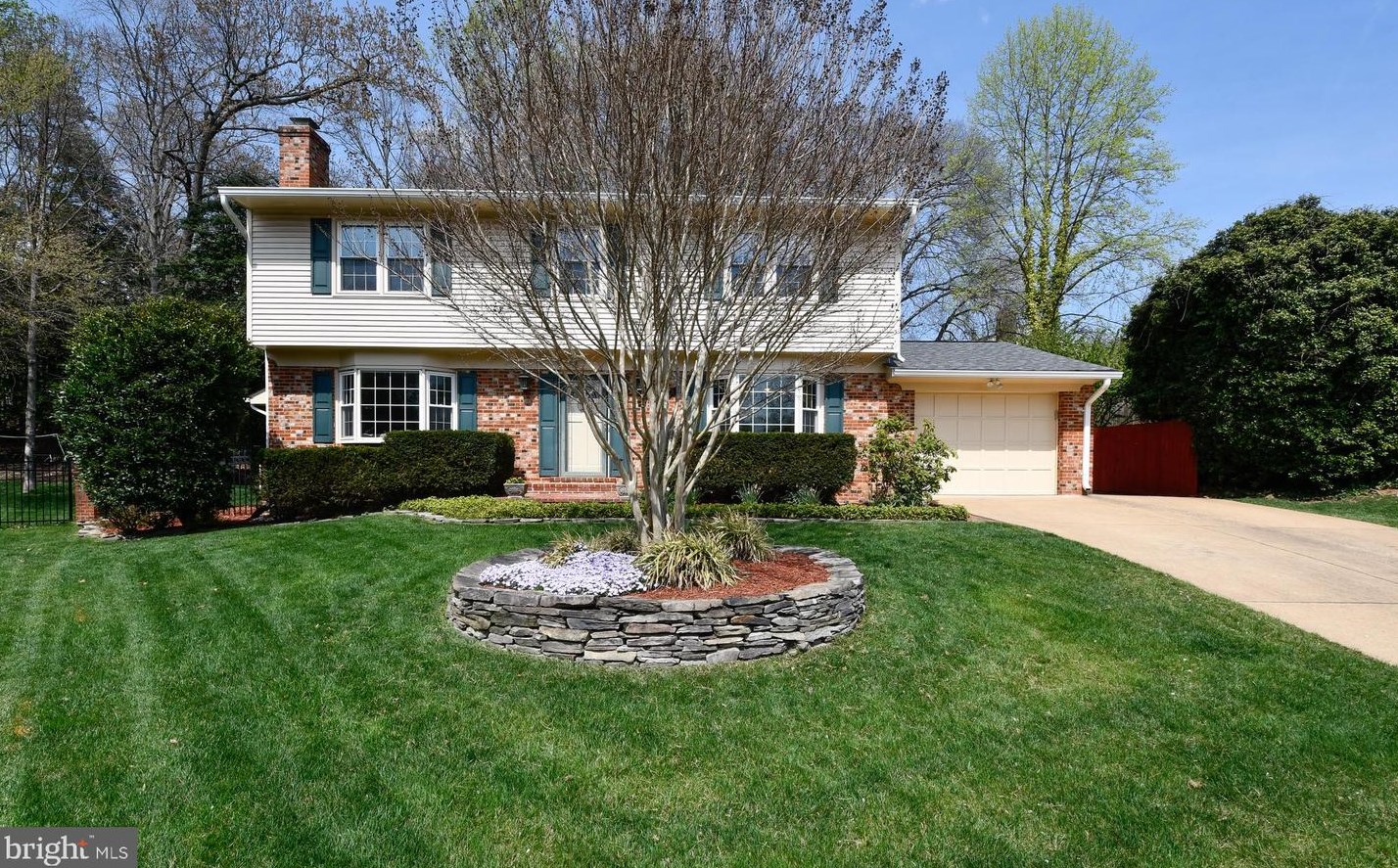 9702 Ladbrook Way, Fairfax, VA 22032-2831