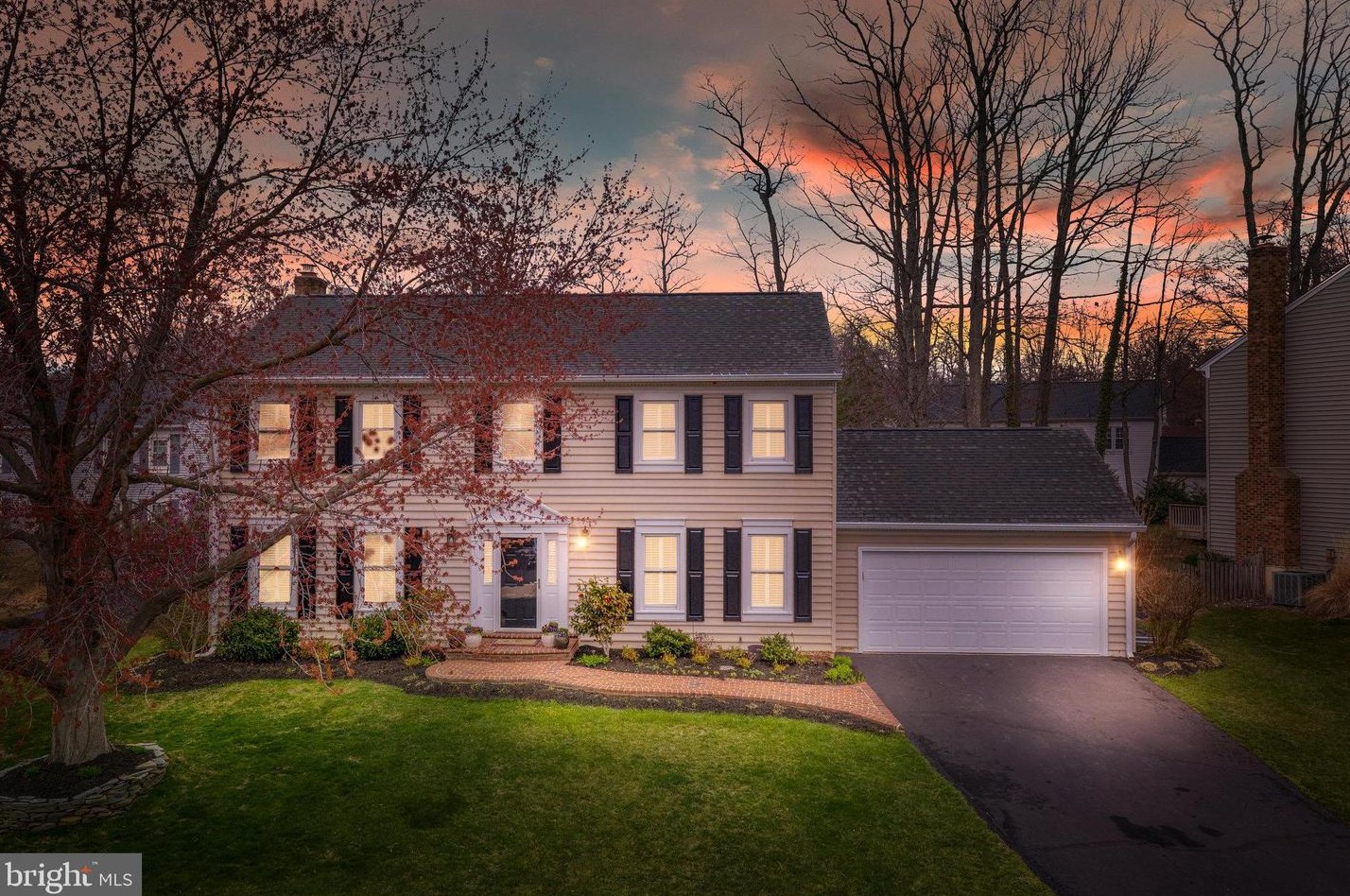 12546 Lieutenant Nichols Rd, Fairfax, VA 22033-2432