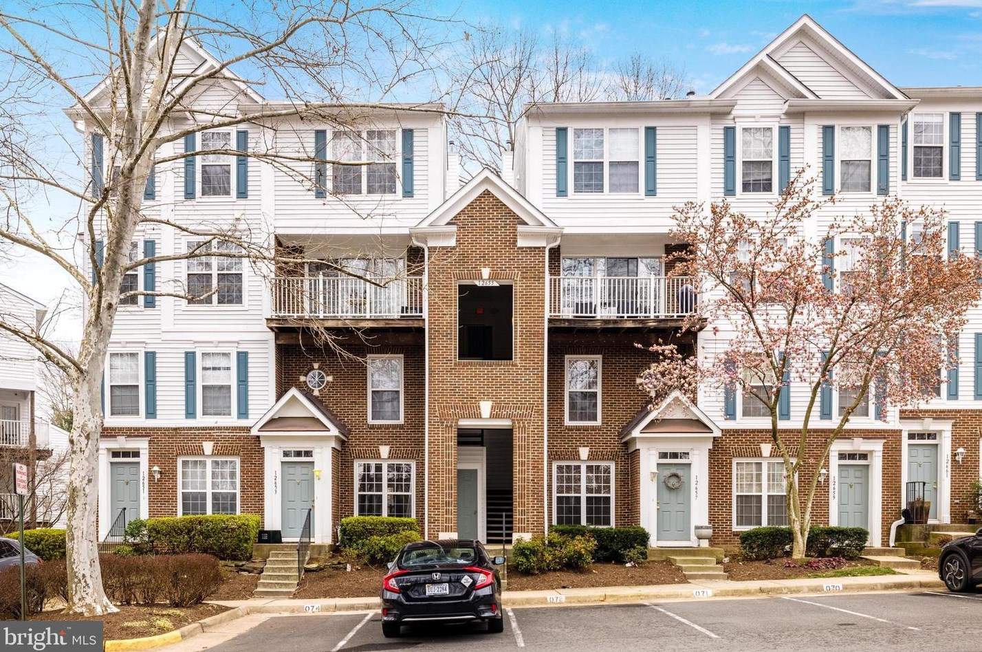 12655 Fair Crest Ct #93-301, Fairfax, VA 22033