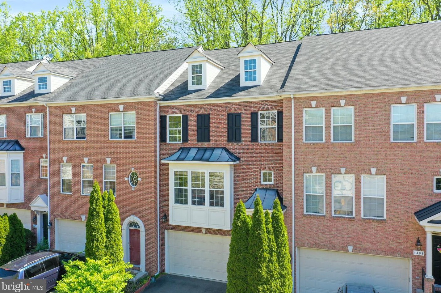 4481 Monmouth St, Fairfax, VA 22030-6185