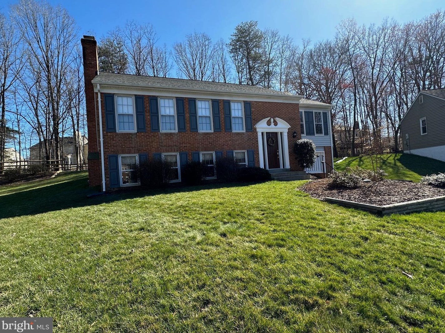 8921 Renshaw Ct, Springfield, VA 22153