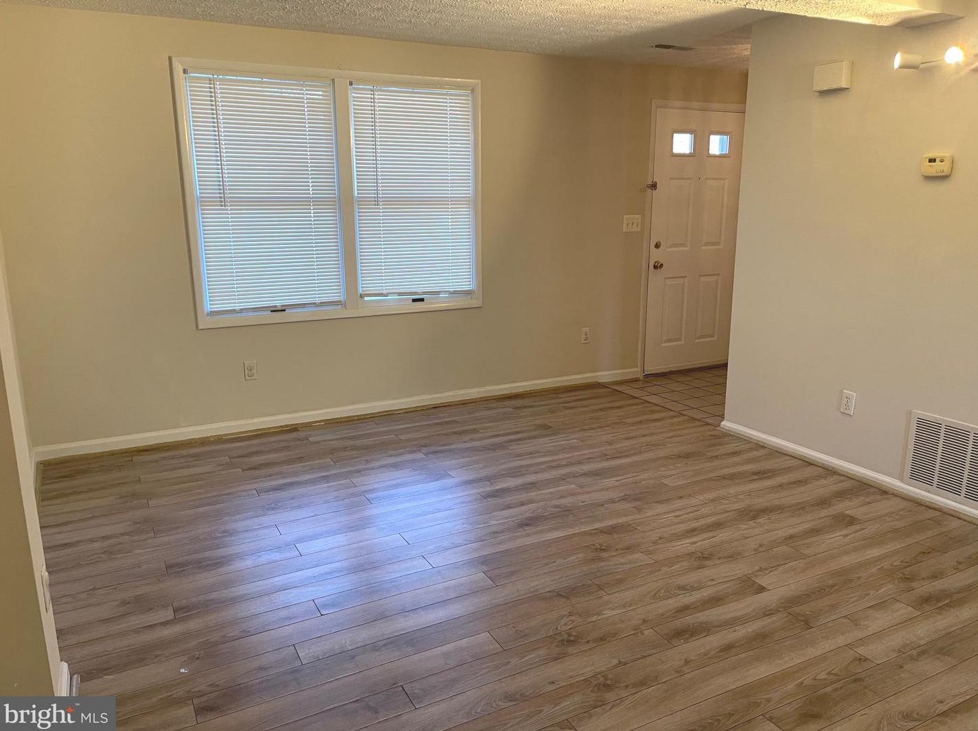 8432 Rocky Knob Ct, Lorton, VA 22079