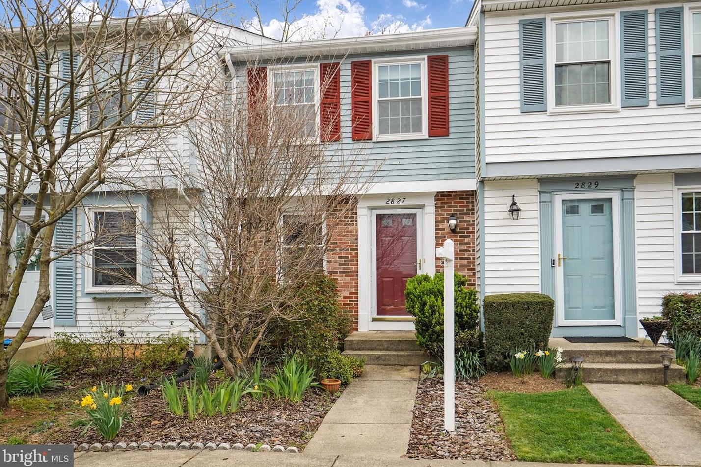 2827 New Providence Ct, Falls Church, VA 22042