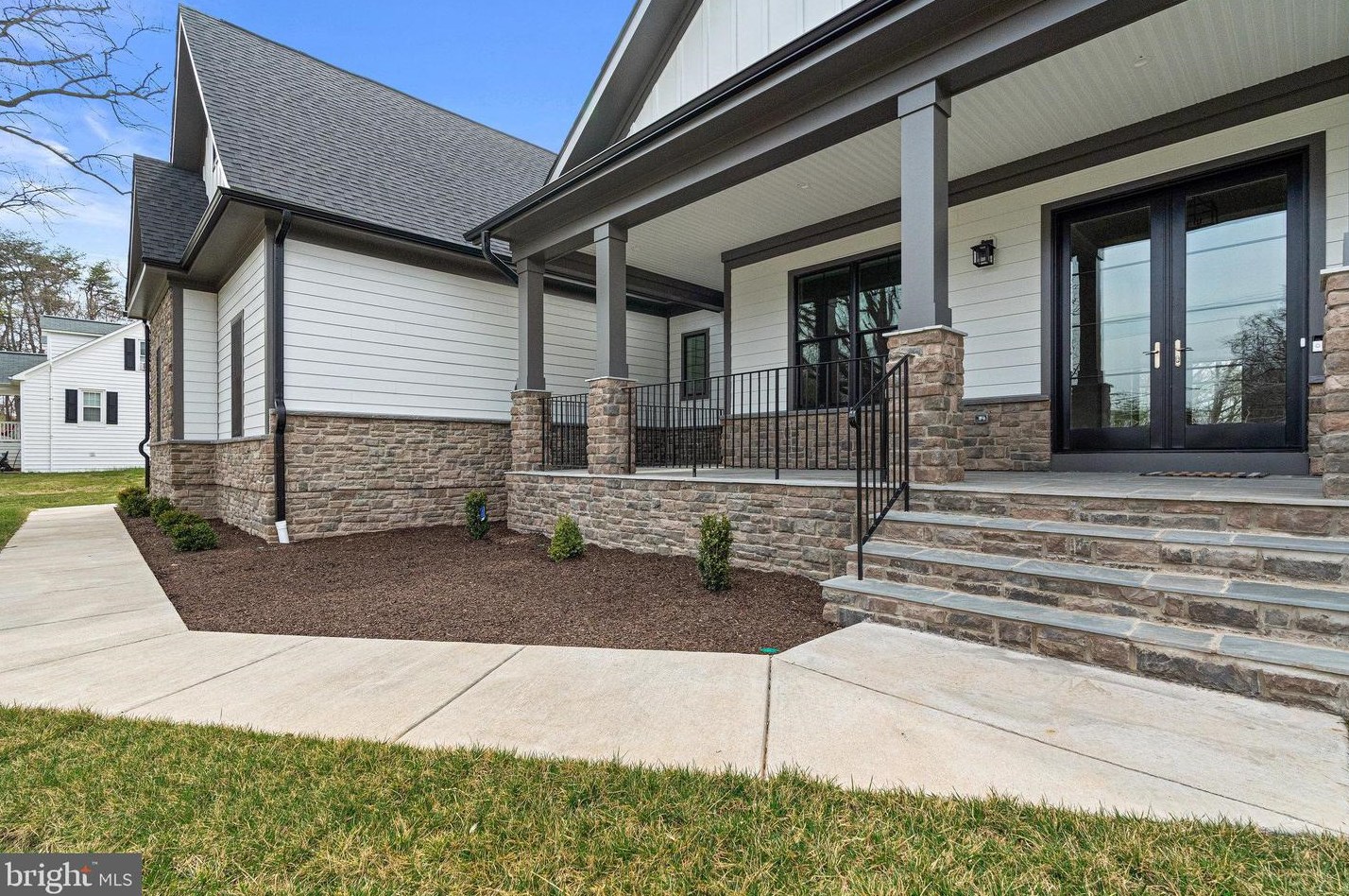 14801 Compton Rd, Centreville, VA 20121