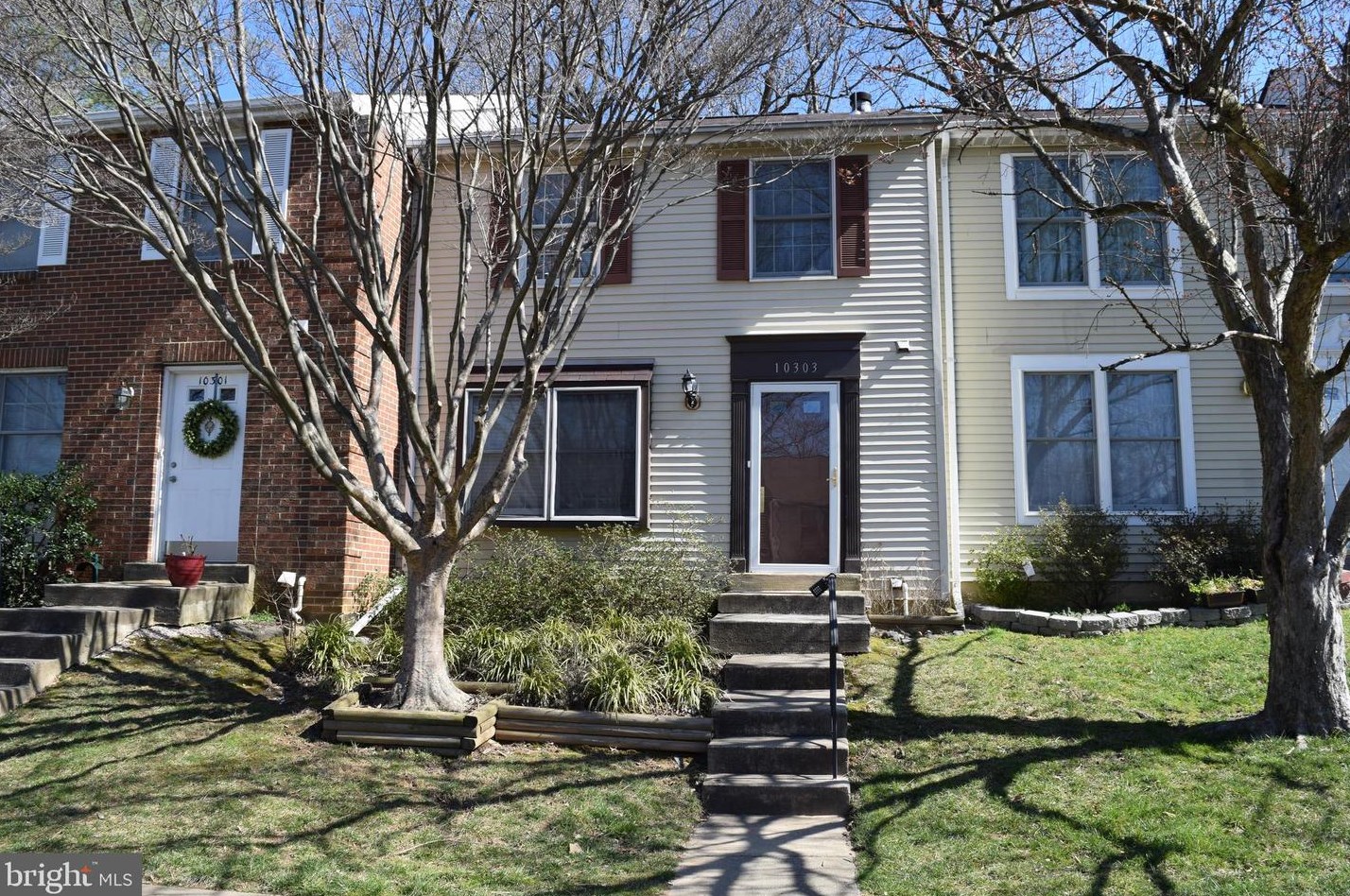 10303 Granite Creek Ln, Vienna, VA 22124
