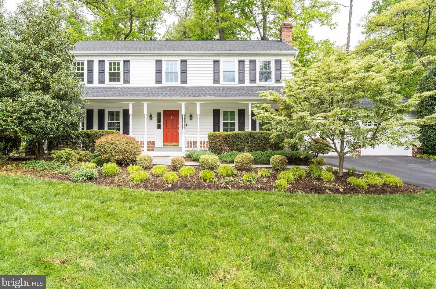 3207 History Dr, Vienna, VA 22124-2210