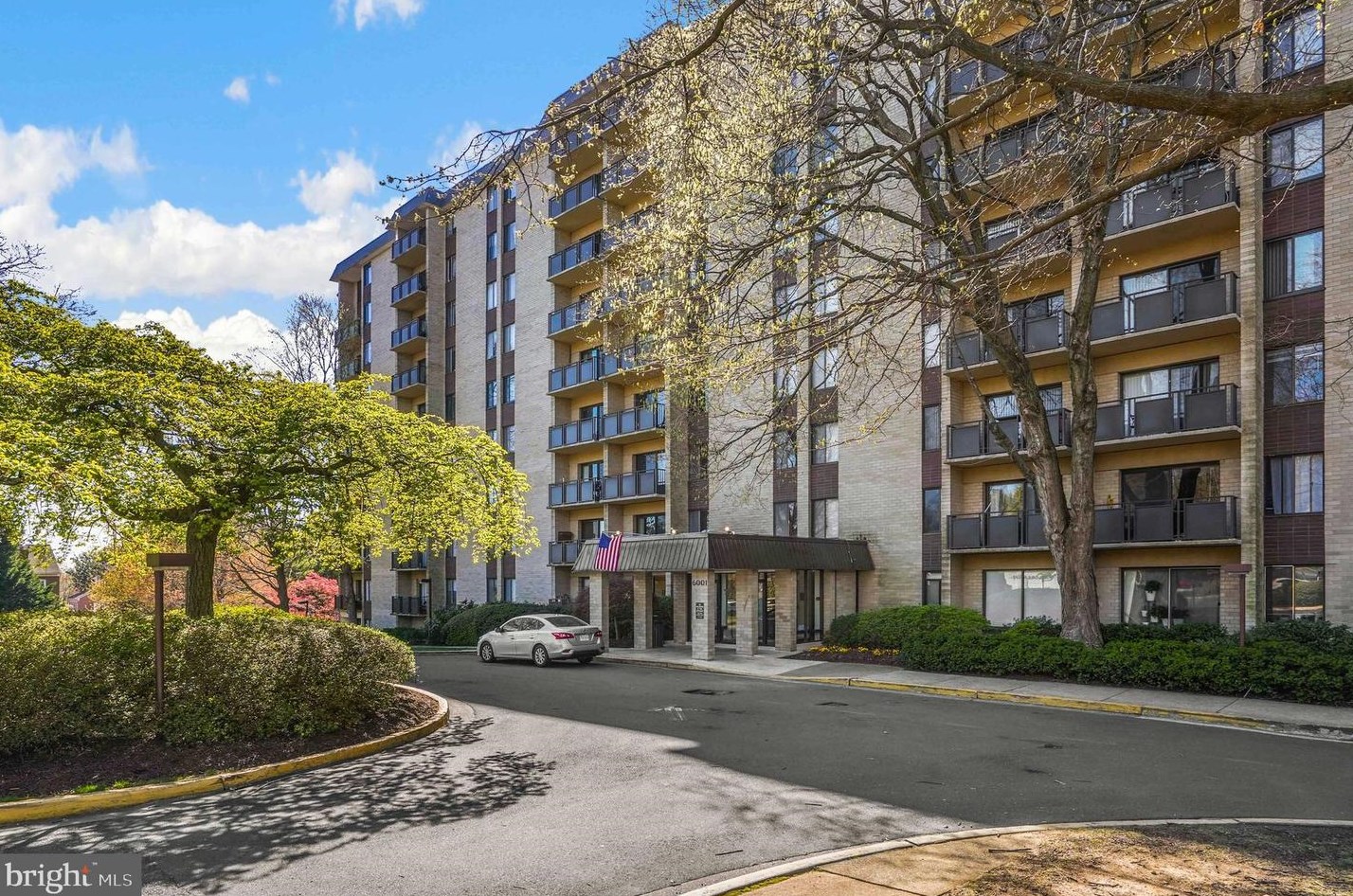 6001 Arlington Blvd #706, Falls Church, VA 22044
