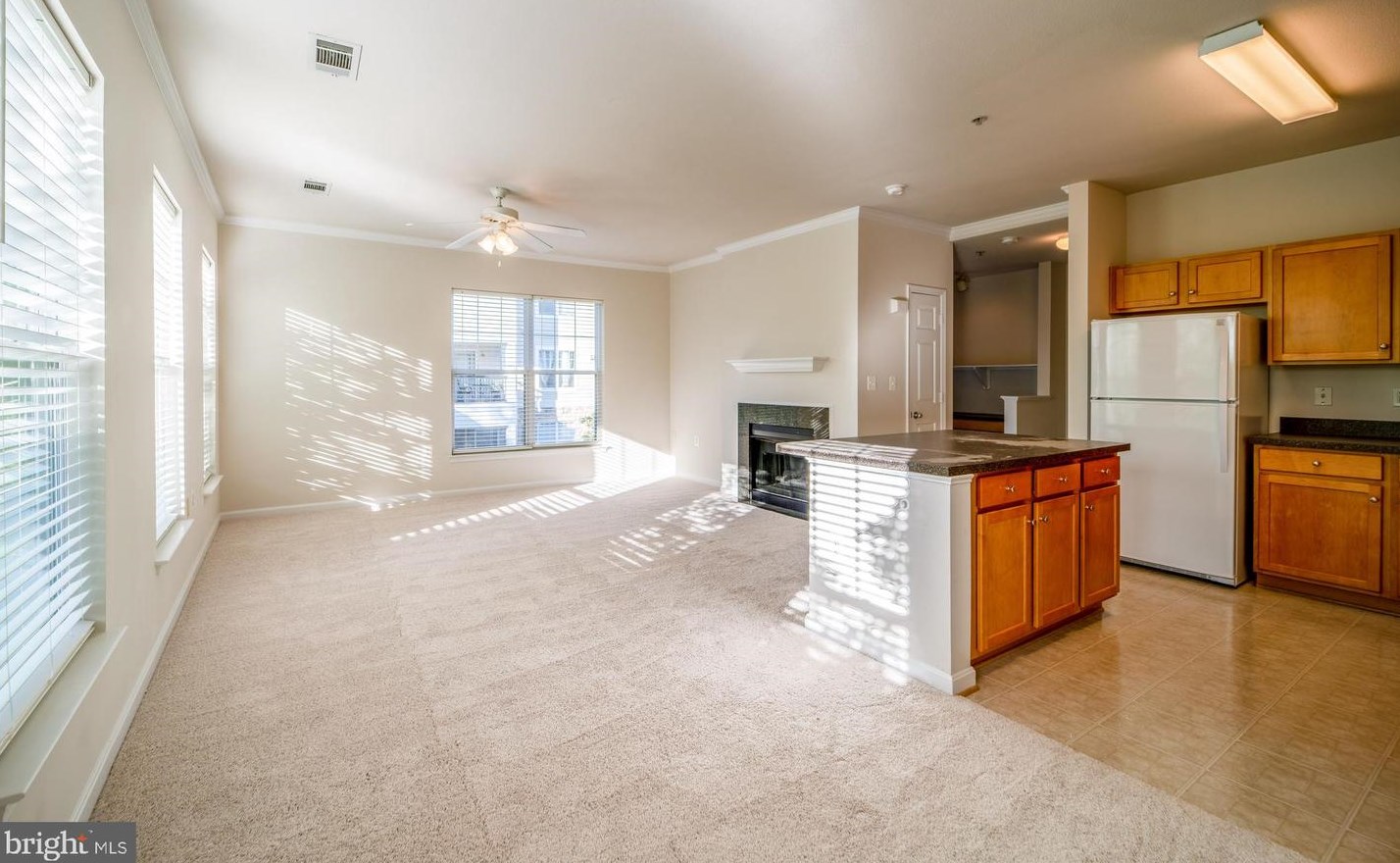 13405 Connor Dr, Centreville VA 20120-3034 exterior