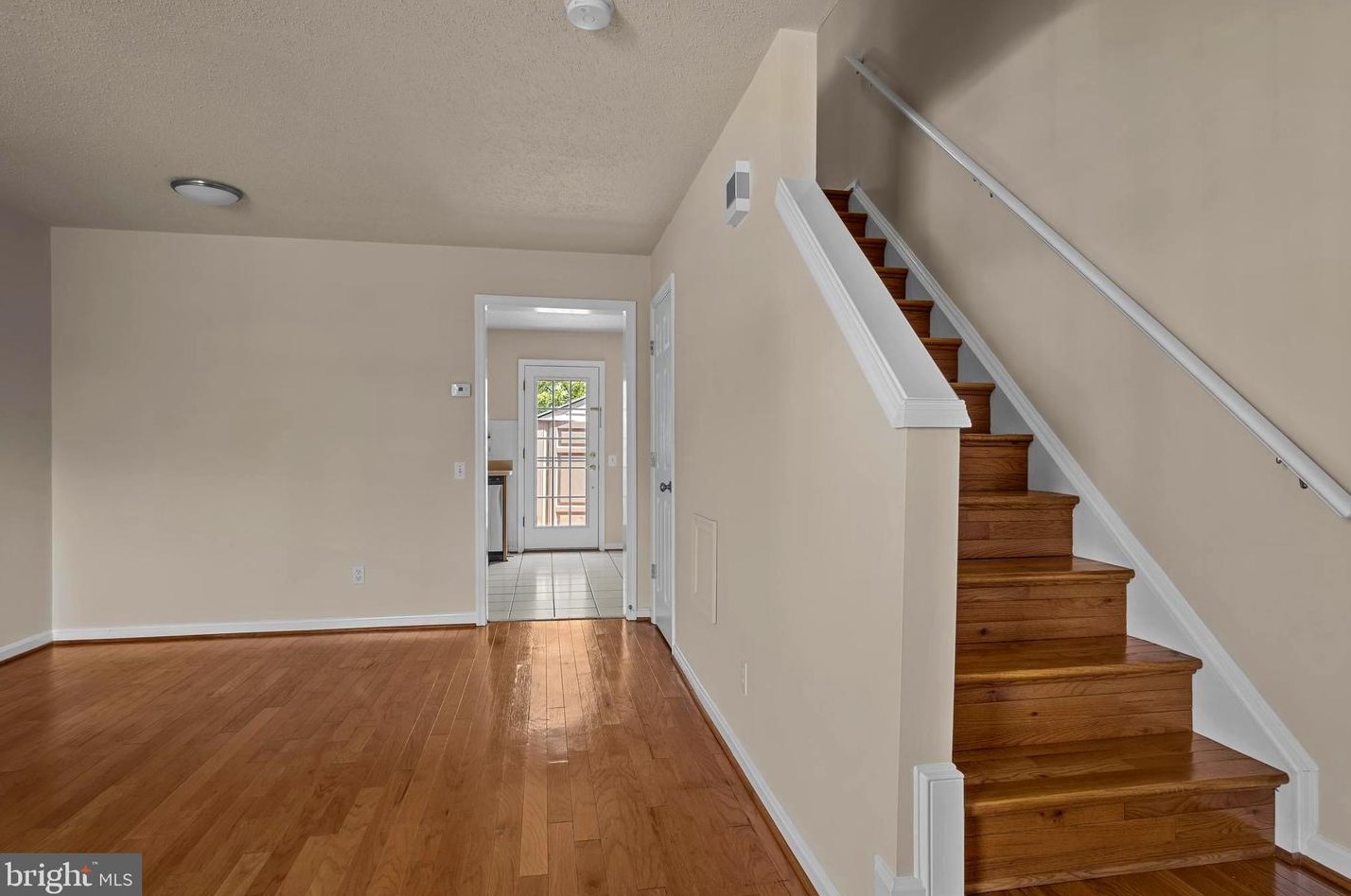 2489 Fox Trot Ter, Herndon, VA 20191