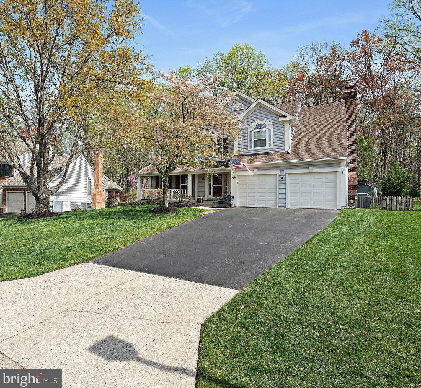 13712 Shelburne St, Centreville, VA 20120