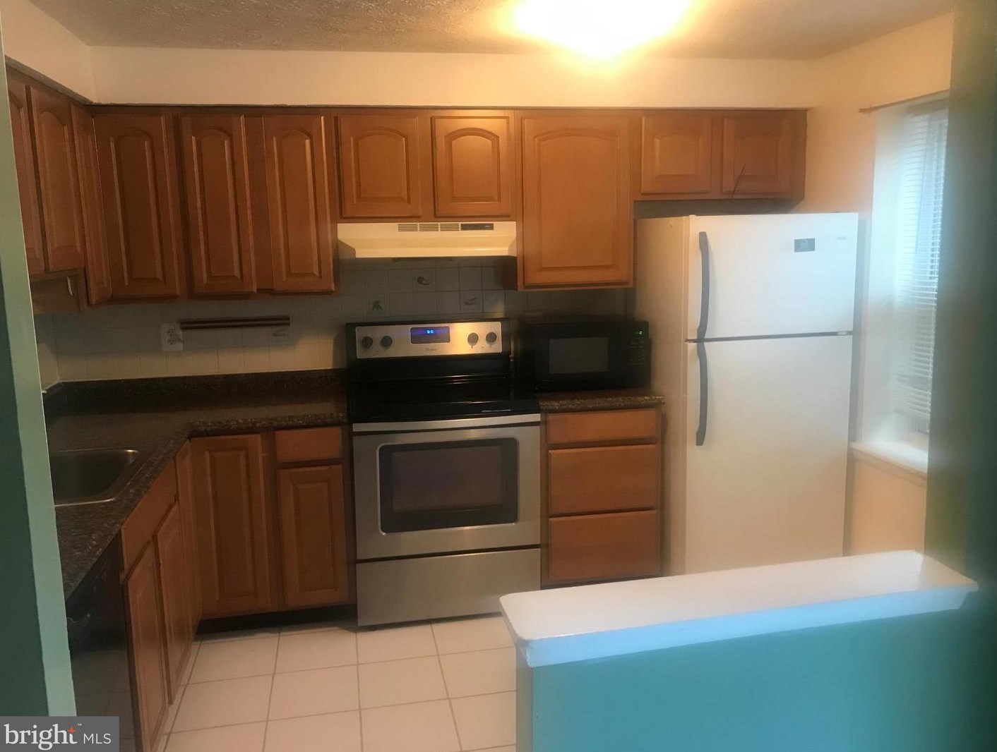 8424 Lazy Creek Ct, Springfield, VA 22153