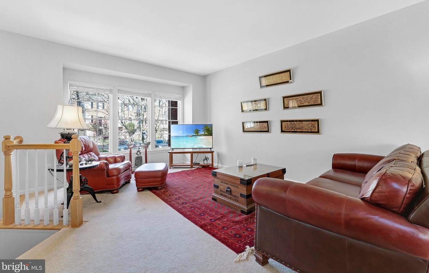 1410 Park Garden Ln, Herndon, VA 20194