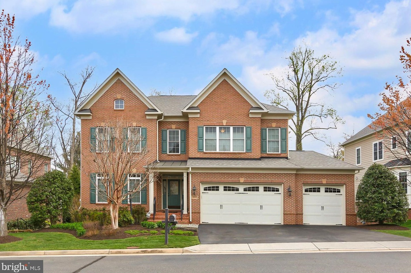 12604 Winter Wren Ct, Herndon, VA 20171