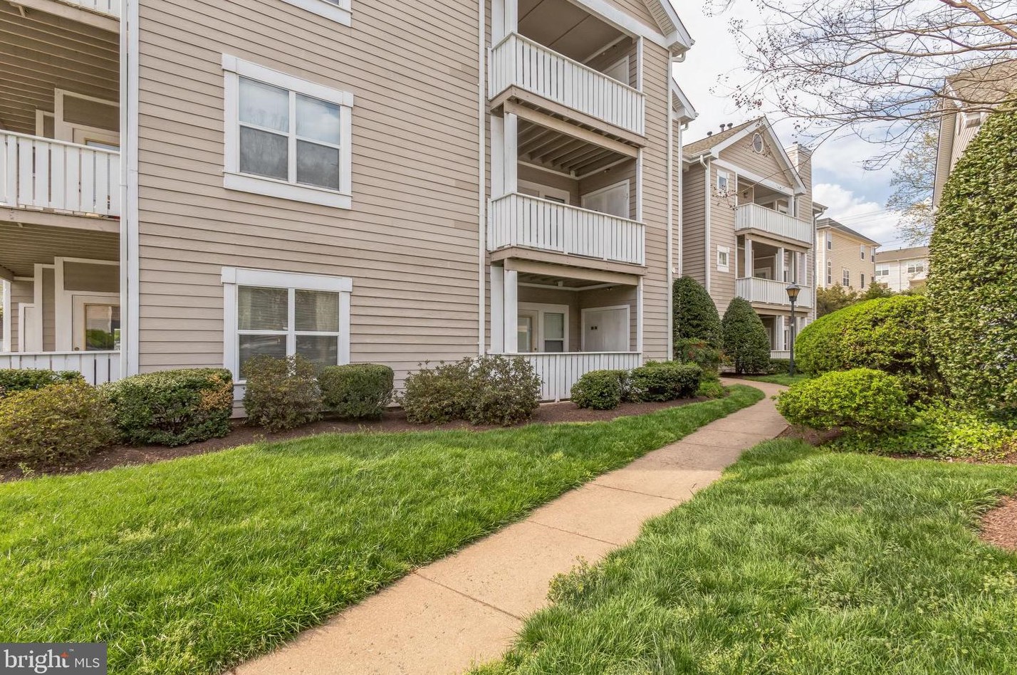 14302 Rosy Ln #35, Centreville, VA 20121