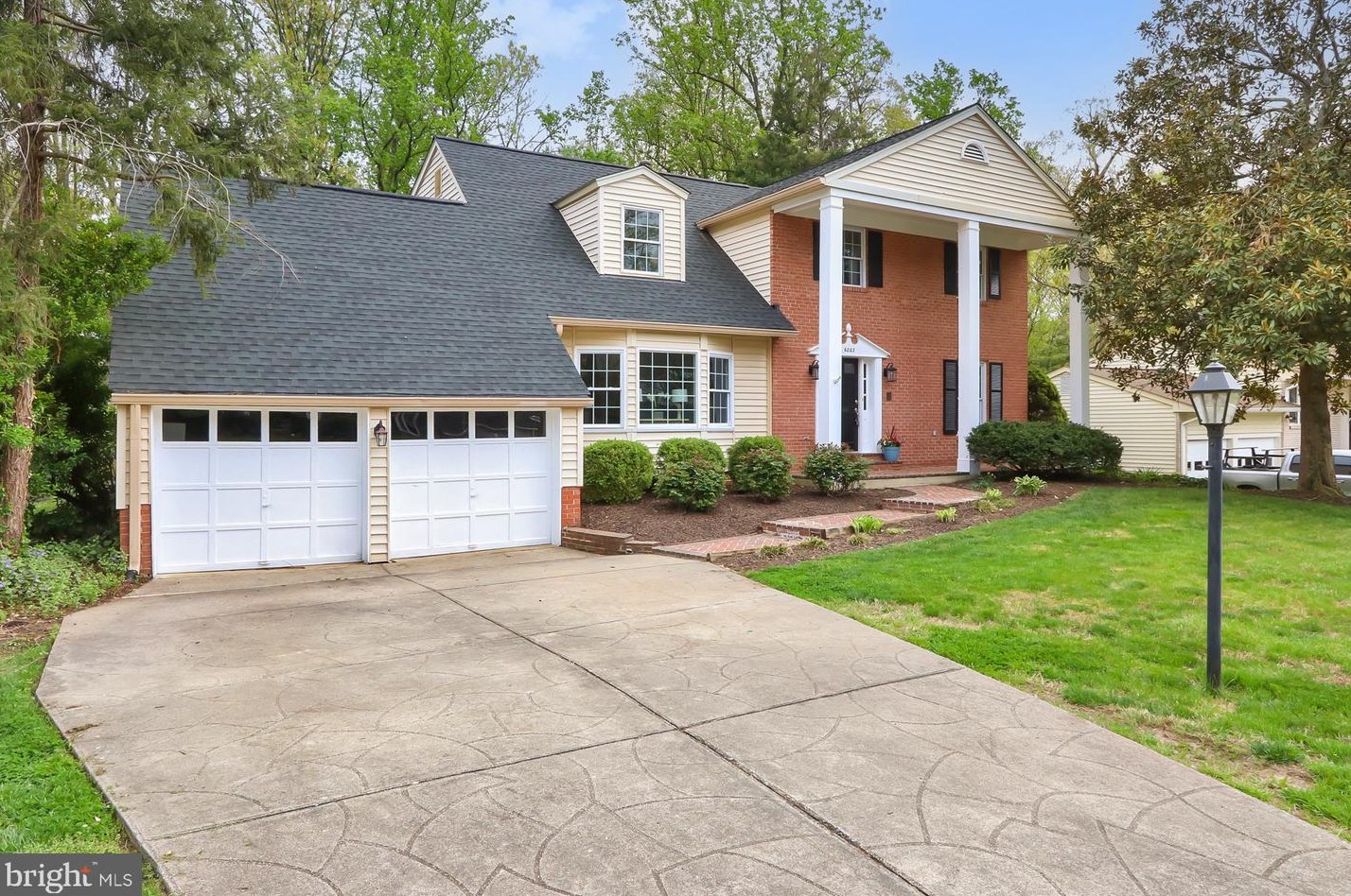 6003 Merryvale Ct, Springfield, VA 22152-1231