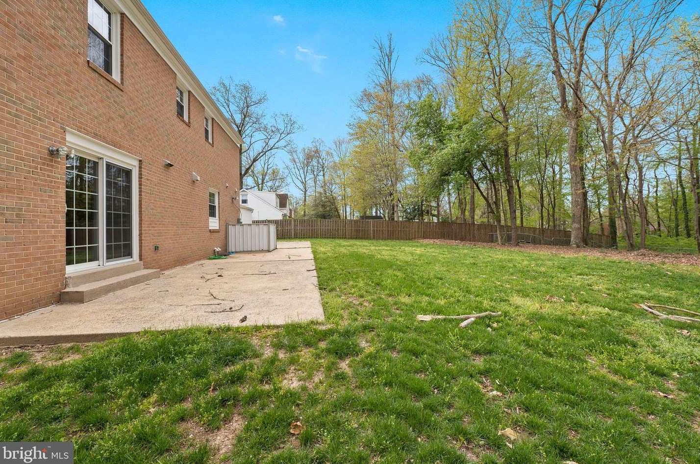 5110 Sideburn Rd, Fairfax VA  22032-2638 exterior