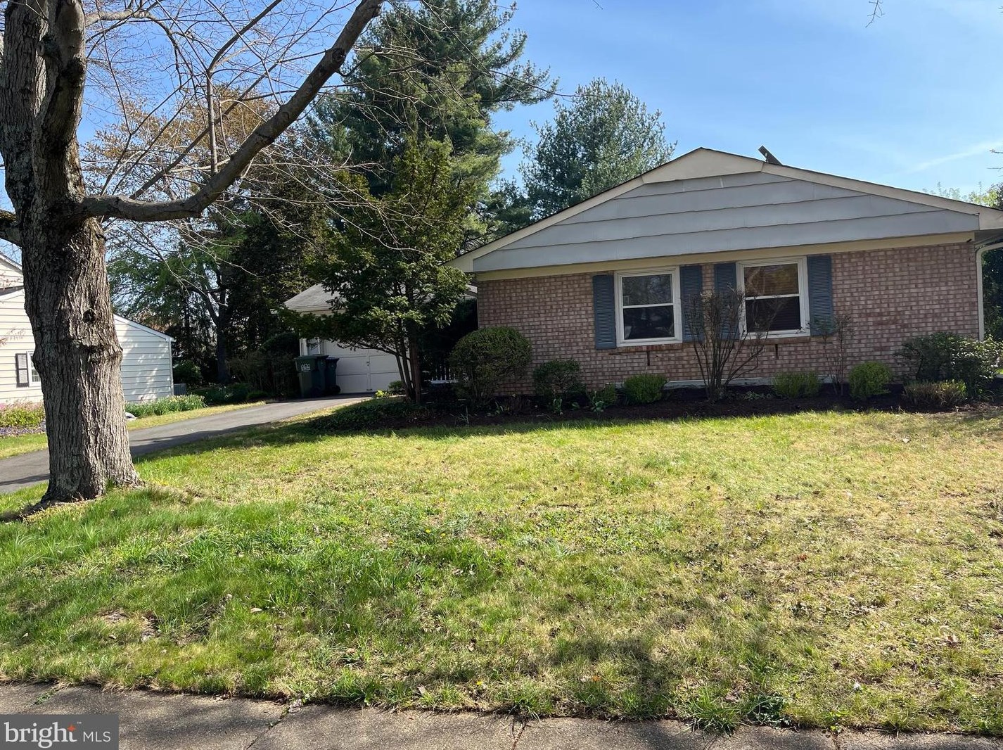 4607 Marshall Hall Ln, Fairfax, VA 22033