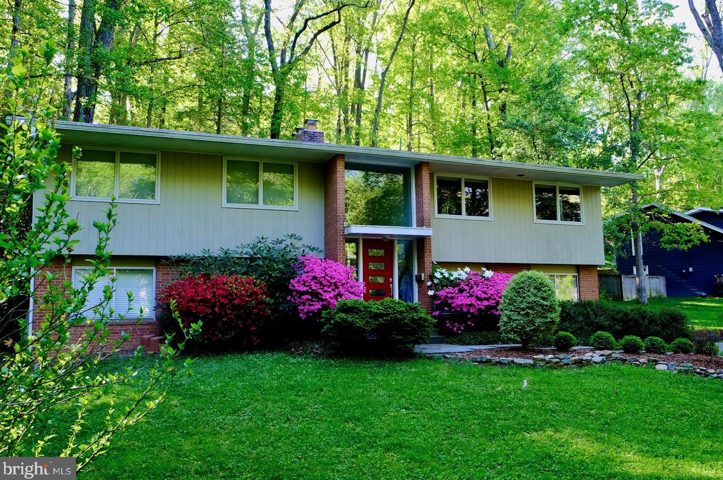 3303 Edenvale Rd, Fairfax, VA 22031-2714