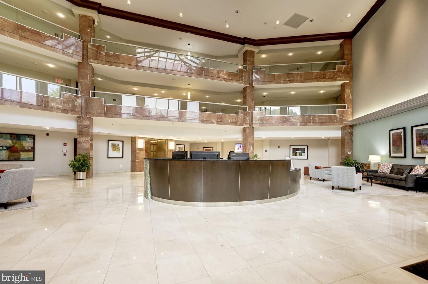 2230 George C Marshall Dr Apt 903, Falls Church, VA 22043