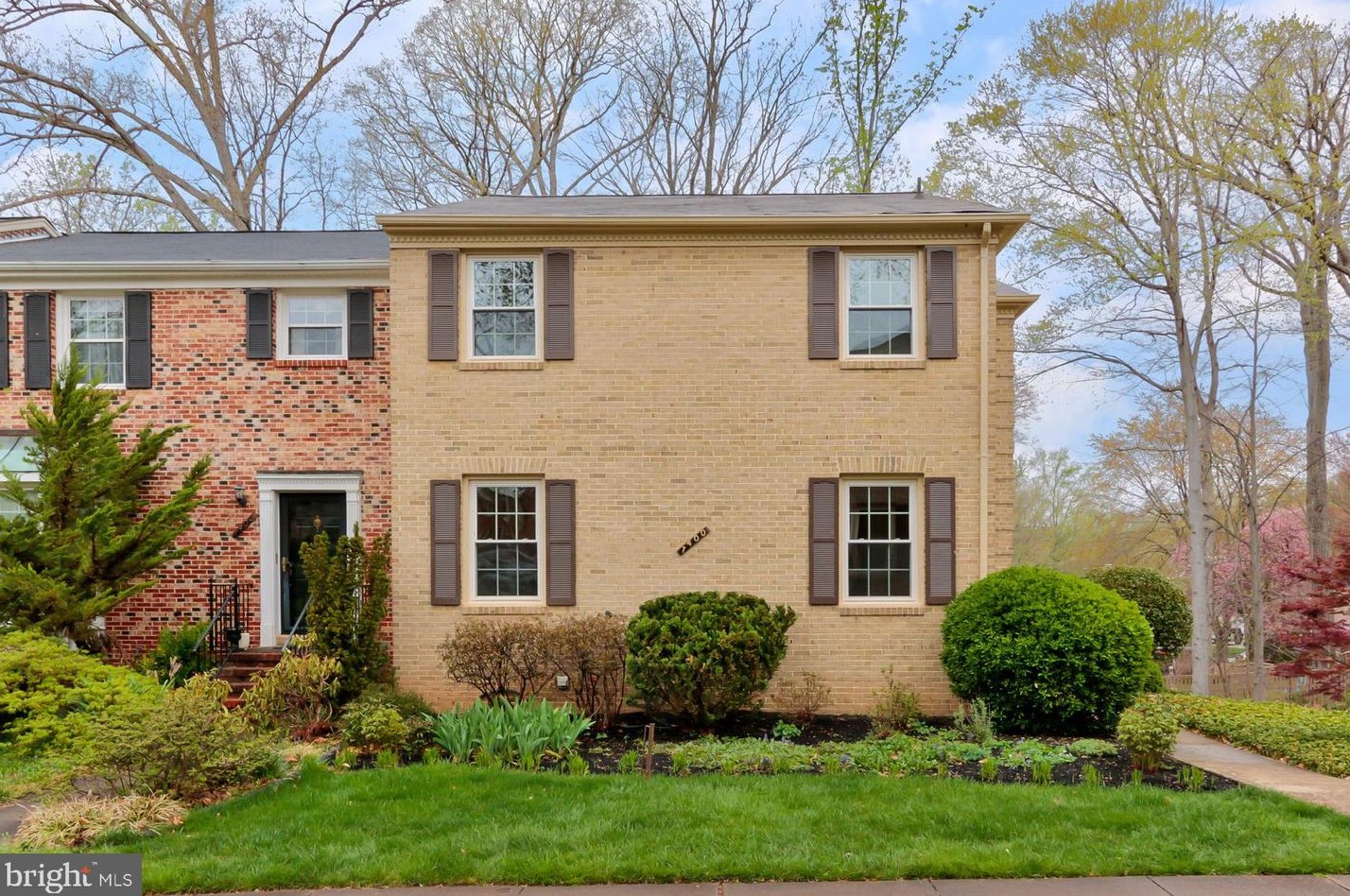 7400 Willshire Hunt Ct, Springfield, VA 22153