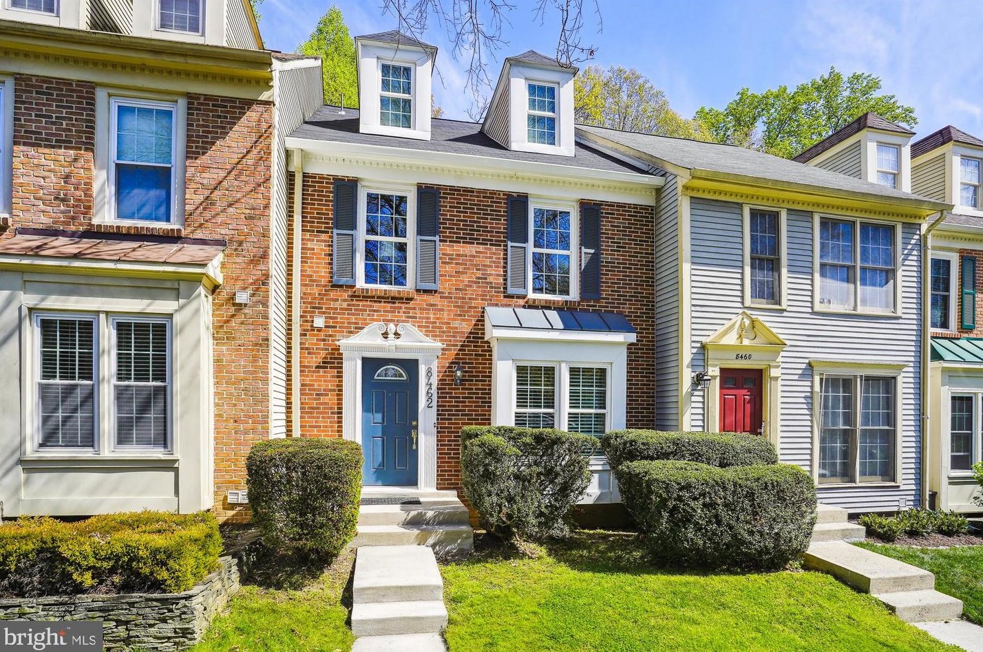 8462 Blue Oak Ct, Springfield, VA 22153